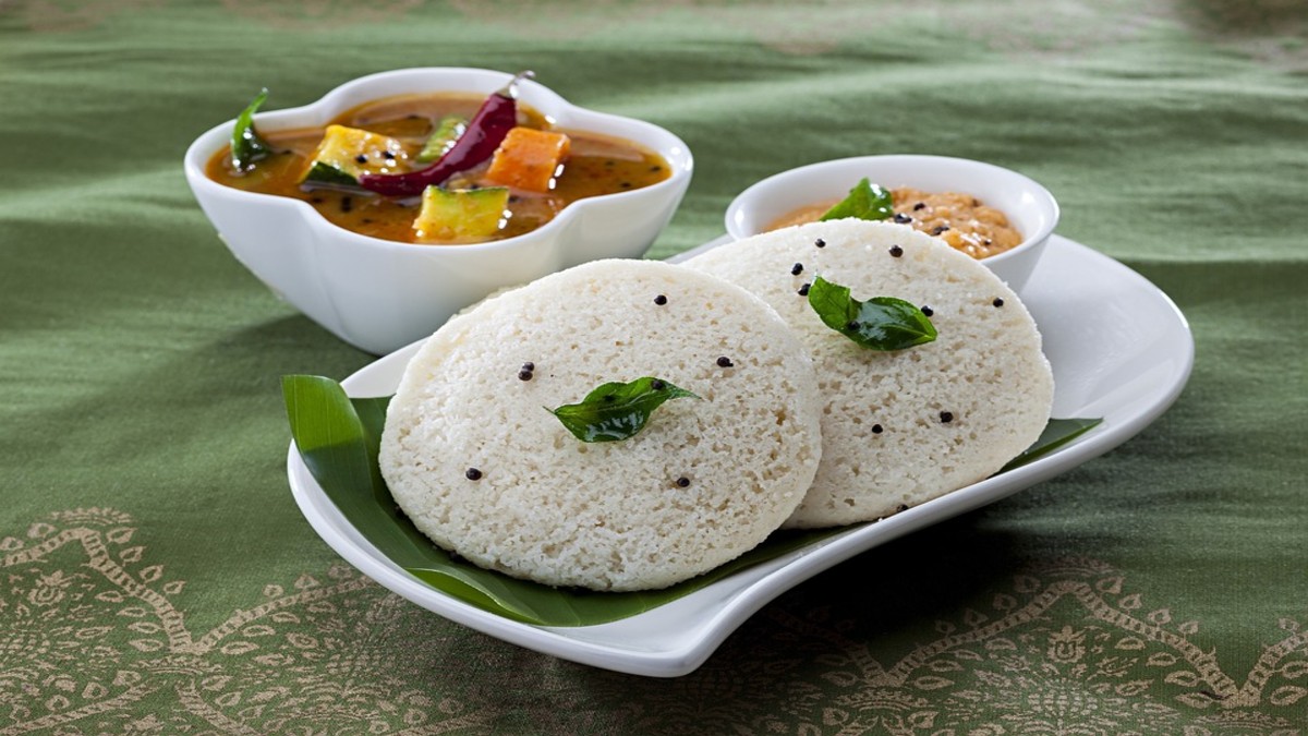 Karnataka Health Minister Dinesh Gundu Rao said that 52 hotels across the state were using polythene sheets to prepare idlis. Pixabay/Representational Image Karnataka Health Minister Dinesh Gundu Rao said that 52 hotels across the state were using polythene sheets to prepare idlis. Pixabay/Representational Image