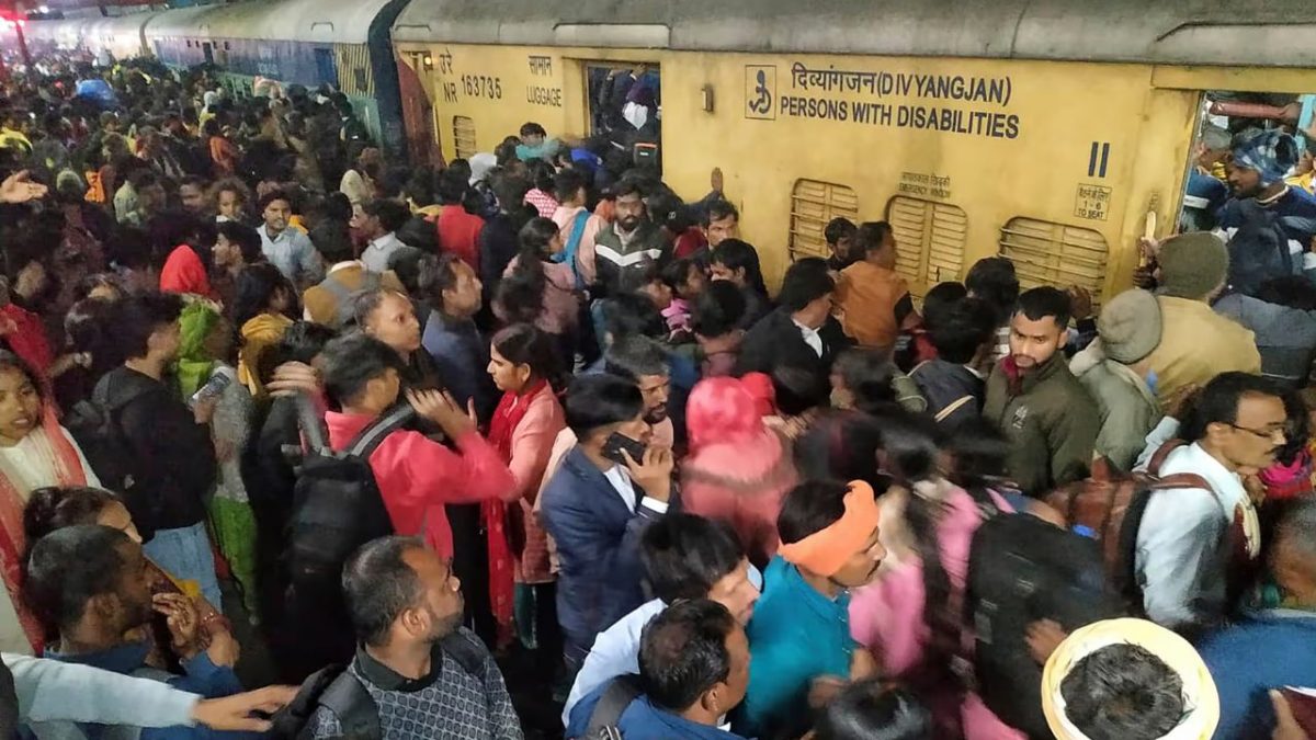 New Delhi railway station stampede: Two trains with similar names led to confusion, cops claim New Delhi railway station stampede: Two trains with similar names led to confusion, cops claim