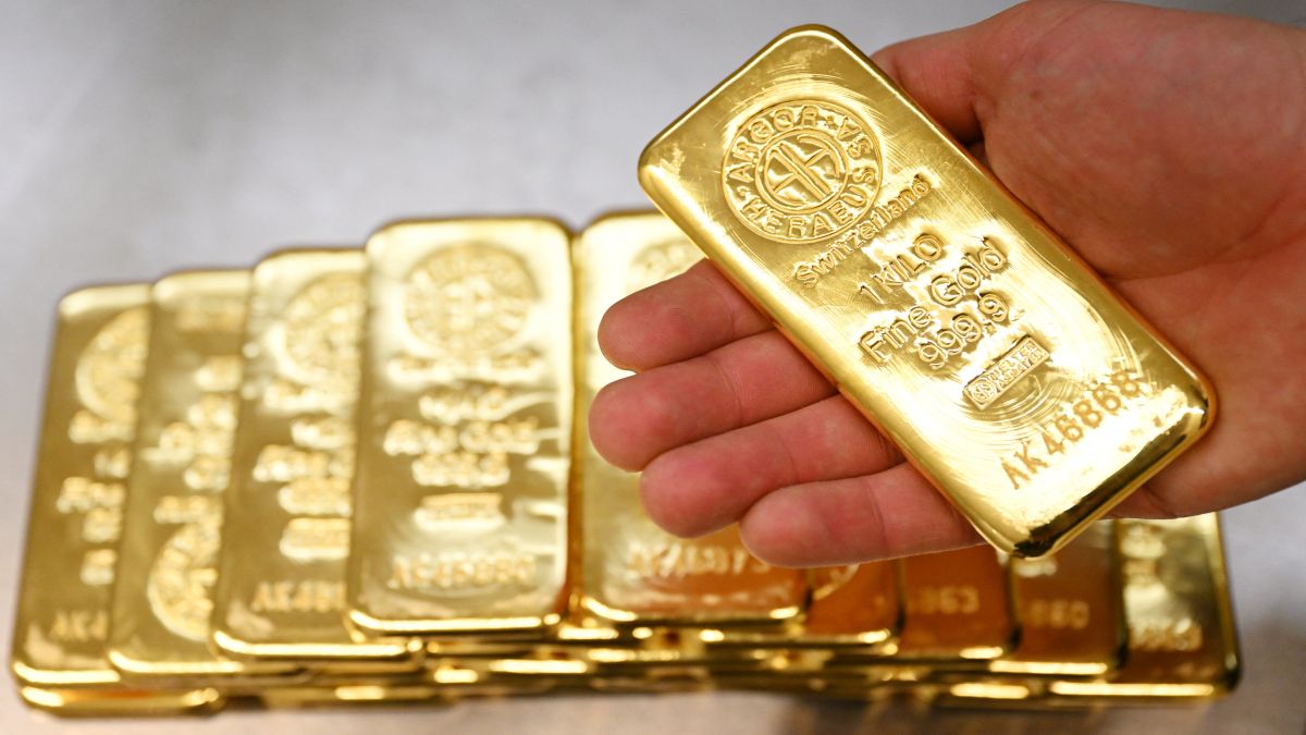 Gold prices set a new high in February: What's fuelling the cost? Gold prices set a new high in February: What's fuelling the cost?