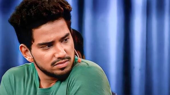 SHOCKING! Did you know Samay Raina earns Rs 1.5 crore monthly from 'India's Got Latent'? Enjoys a net-worth of Rs 140 crore
