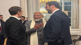 PM Narendra Modi with French President Emmanuel Macron and US Vice President JD Vance at the dinner hosted by the French president before the AI Summit. Image Courtesy: @PMOIndia/X