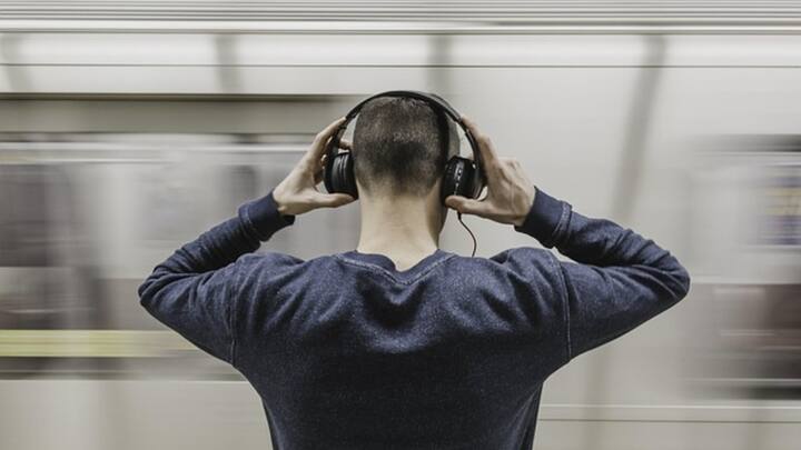 Can noise-cancelling headphones damage your brain? Can noise-cancelling headphones damage your brain?
