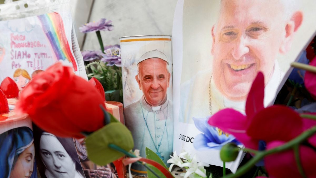 Pope Francis 'continues to improve', doctors say he needs more days of 'clinical stability'