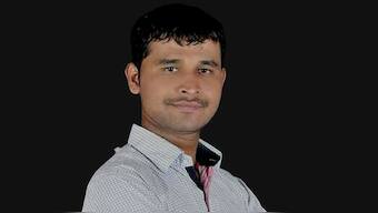 Dattaray Gade is a history-sheeter with a string of cases against him, including theft, robbery, and chain-snatching, registered in Pune and neighbouring Ahilyanagar district. He was arrested by Pune Police on Friday.  Image courtesy: News18