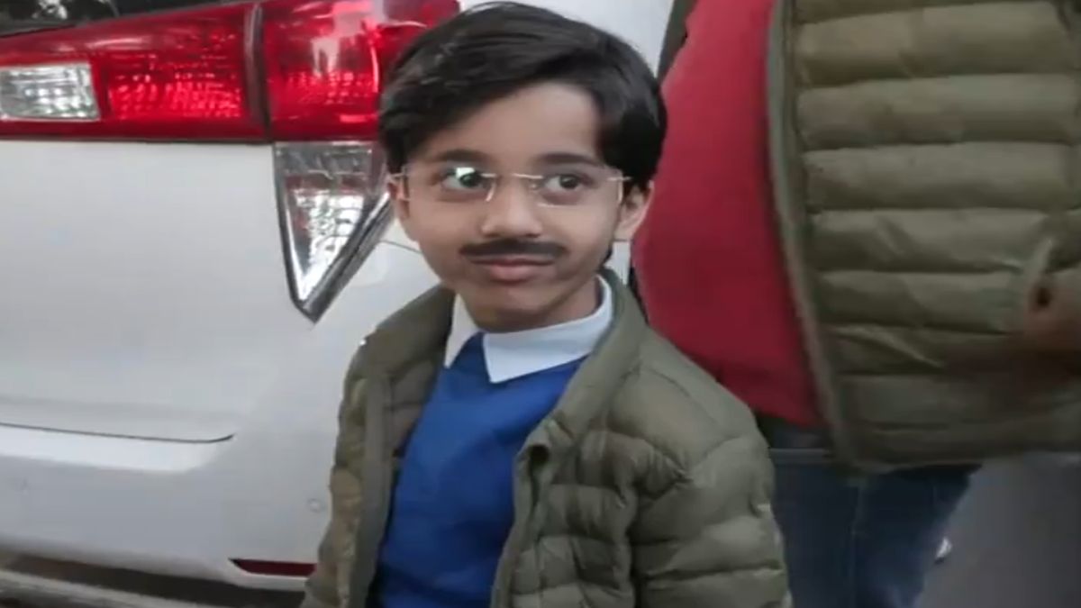 'Mini Kejriwal' Avyan Tomar seen outside former Delhi CM Arvind Kejriwal's residence as the counting of the votes began in Delhi. ANI 'Mini Kejriwal' Avyan Tomar seen outside former Delhi CM Arvind Kejriwal's residence as the counting of the votes began in Delhi. ANI
