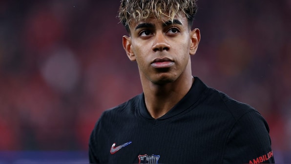 Lamine Yamal draws praise from Man Utd legend, compared to Messi & Ronaldo:  'Never seen anything like this before' – Firstpost