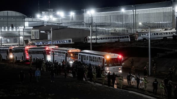 Trump administration defends Venezuelan deportation flights amid judge's halt order