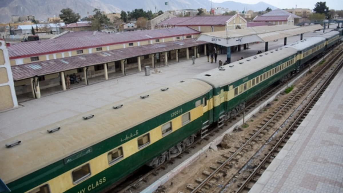 Death toll in Balochistan train hijacking rises to 31, says Pakistan Army