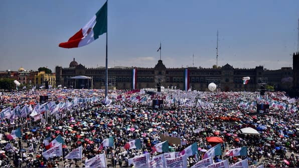 Mexico's Sheinbaum declares optimism amid trade tensions, warns against tariffs