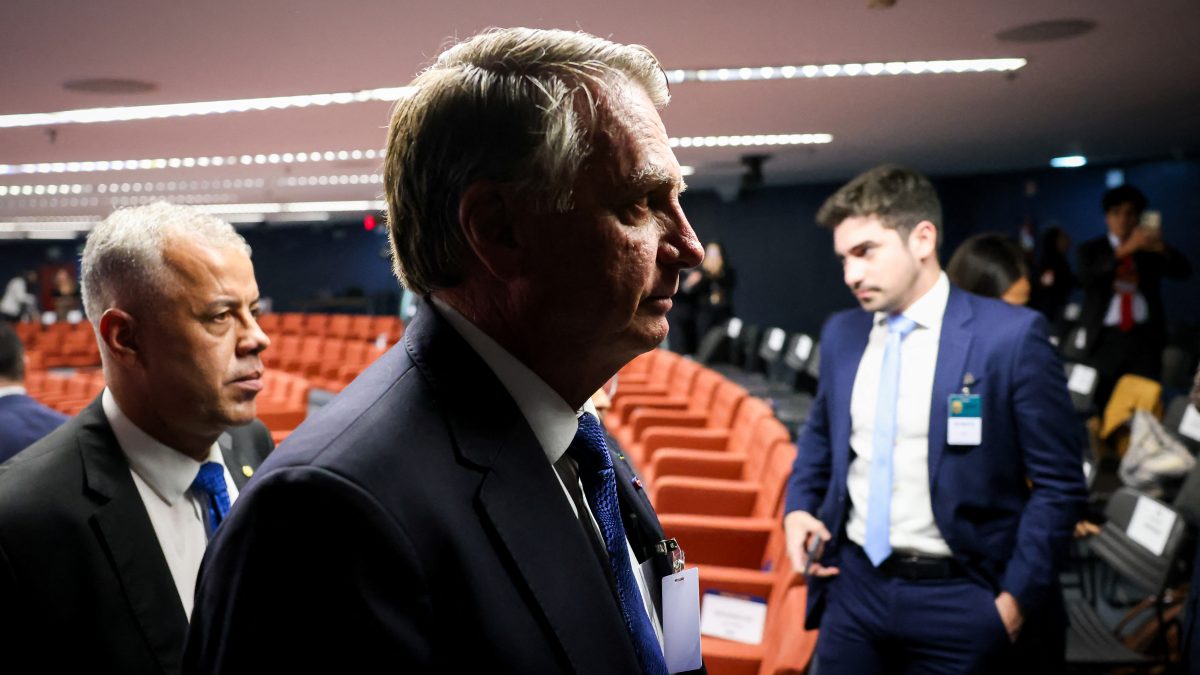 Brazil’s left celebrates as court sentences ex-President Jair Bolsonaro to 27 years in prison