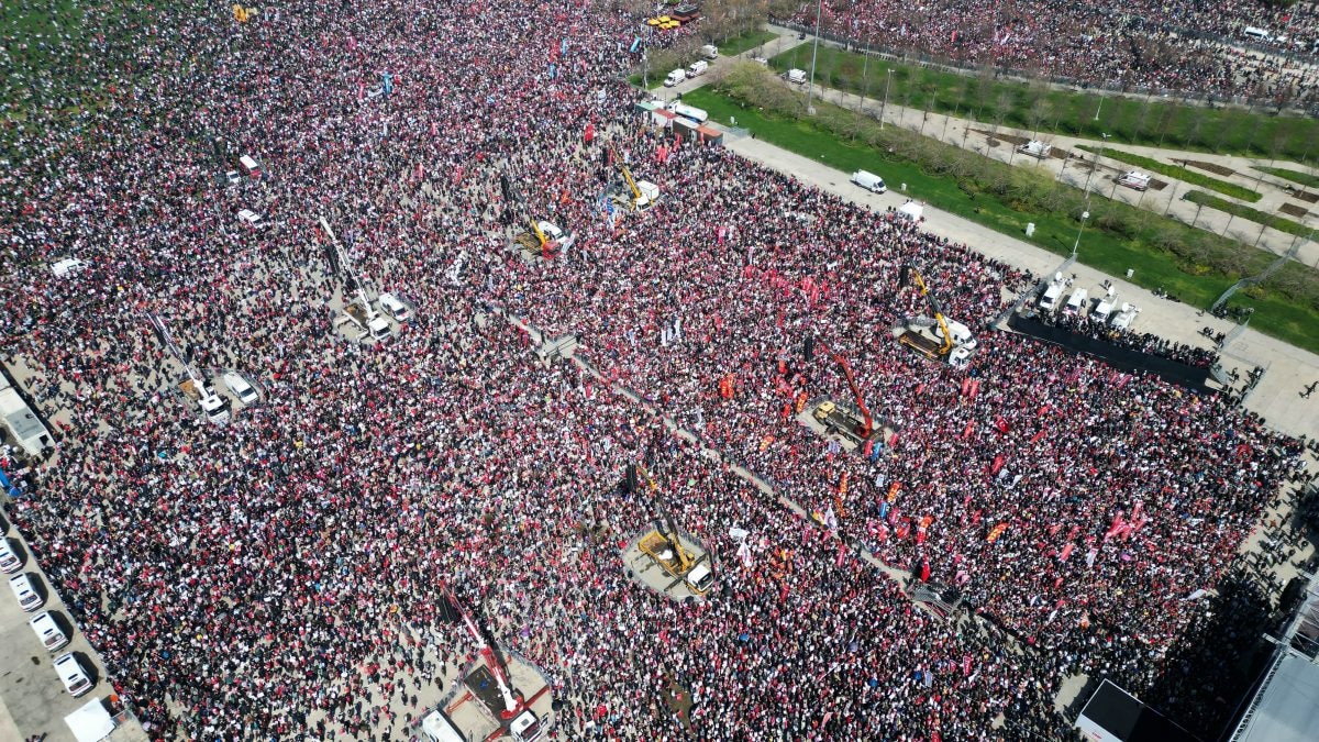 Turkey detains three more opposition mayors amid bribery probe