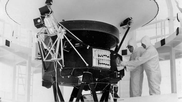 Nasa tries to give new lease of life to Voyager missions that have outlived their life-expectancy