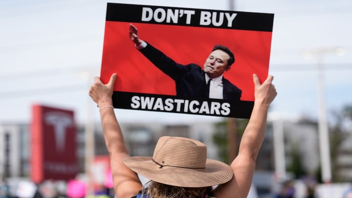 Tesla 'will never be this cheap again', they said. It got cheaper today