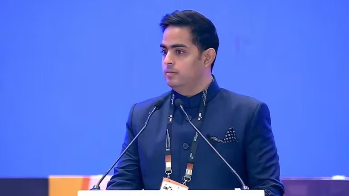On February 28, Reliance Jio Chairman Akash Ambani spoke at Mumbai Tech Week On February 28, Reliance Jio Chairman Akash Ambani spoke at Mumbai Tech Week