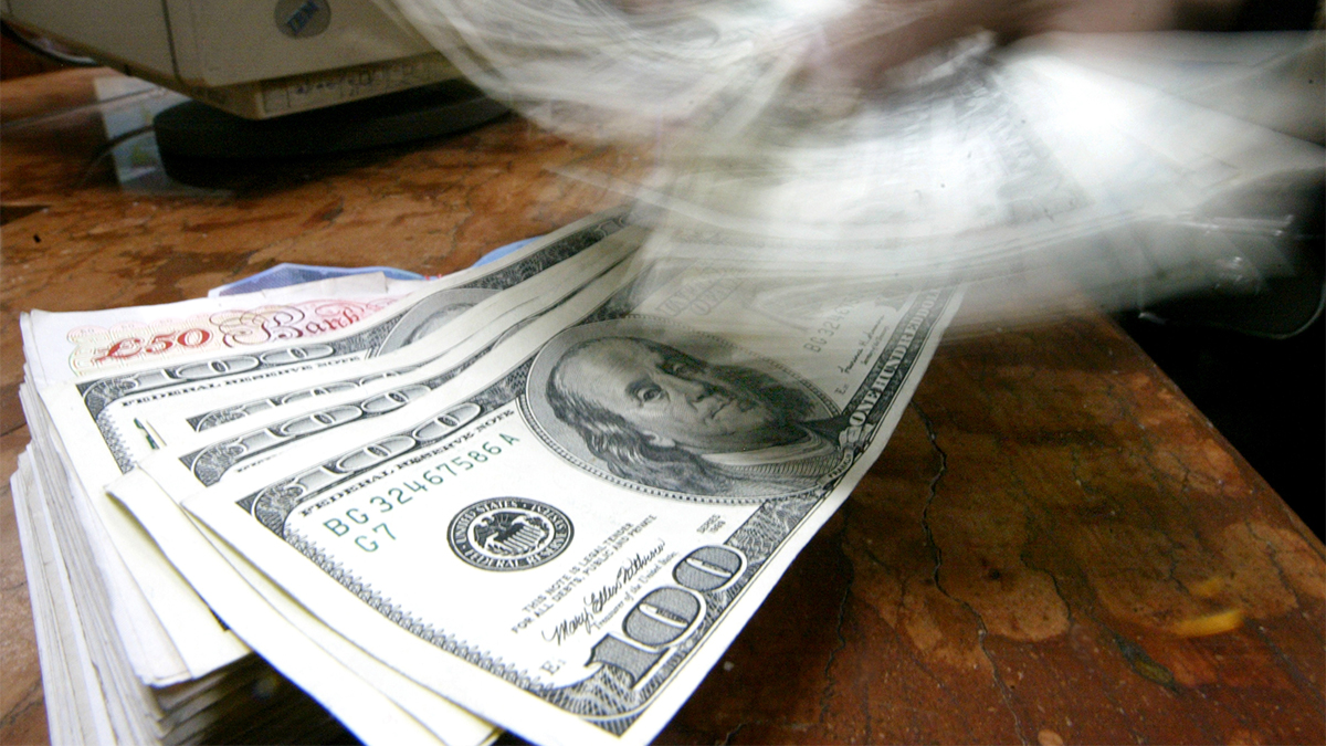 Trump effect? Investors looking beyond dollar, poll suggests trade war may trigger its decline Trump effect? Investors looking beyond dollar, poll suggests trade war may trigger its decline