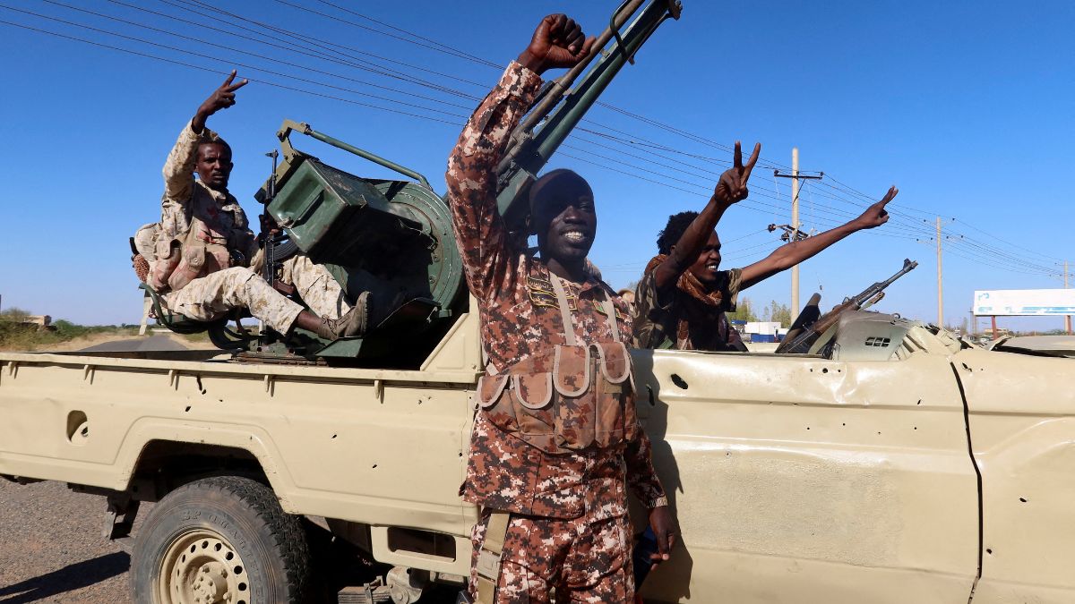 Sudan's army soldiers celebrate after entering Wad Madani, in Sudan, January 12, 2025. (Photo: Reuters) Sudan's army soldiers celebrate after entering Wad Madani, in Sudan, January 12, 2025. (Photo: Reuters)