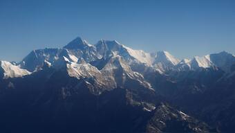 Mount Everest, the world's highest peak, and other peaks of the Himalayan range are seen through an aircraft window during a mountain flight from Kathmandu, Nepal, January 15, 2020. File Image/Reuters