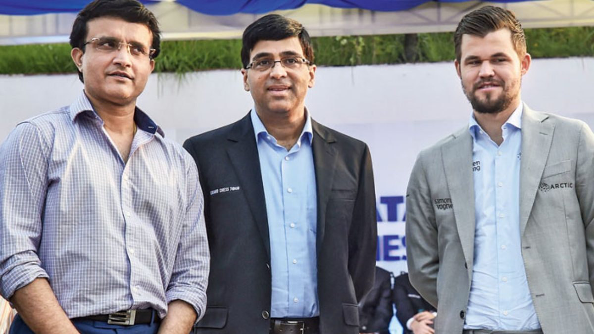 Magnus Carlsen with Sourav Ganguly and chess legend Viswanathan Anand. Image: PTI Magnus Carlsen with Sourav Ganguly and chess legend Viswanathan Anand. Image: PTI