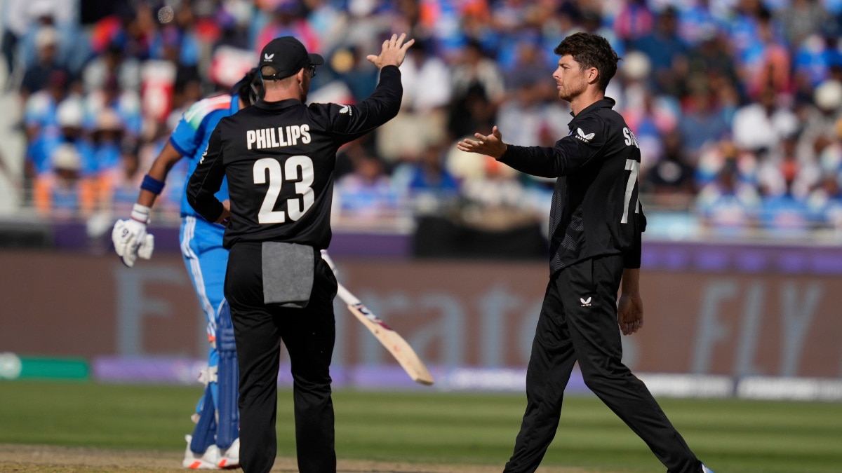 India vs New Zealand final: Santner says experience of playing Men in Blue last week 'will definitely help us out'