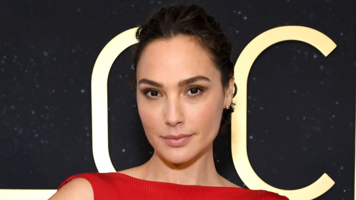 Gal Gadot slams America for celebrating massacre of Jews after attending Oscars: 'Never did I imagine that we would...'