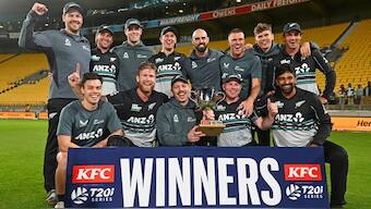 The New Zealand cricket team poses with the winner's trophy after completing a 4-1 T20I series victory over Pakistan with an eight-wicket victory in the fifth T20I in Wellington. Image credit: X/@BLACKCAPS