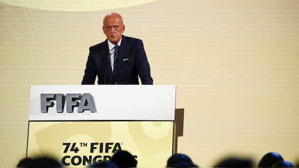 Legendary referee warns social media is worsening abuse, highlights 'cancer that could kill football'