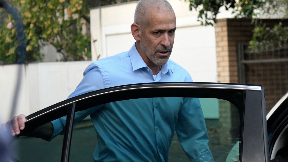 Netanyahu’s push to sack Shin Bet chief triggers uproar Netanyahu’s push to sack Shin Bet chief triggers uproar