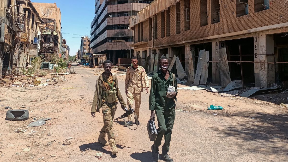 Hundreds killed in Sudan army airstrike as Darfur war rages on Hundreds killed in Sudan army airstrike as Darfur war rages on