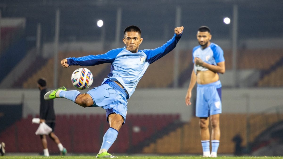 Sunil Chhetri's love for Indian national team drives his return, sending a message to football clubs