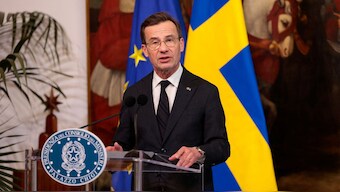 Swedish Prime Minister Ulf Kristersson speaks during a press conference with Italian Prime Minister Giorgia Meloni (not pictured), in Rome, Italy, February 26, 2025. File Image/Reuters