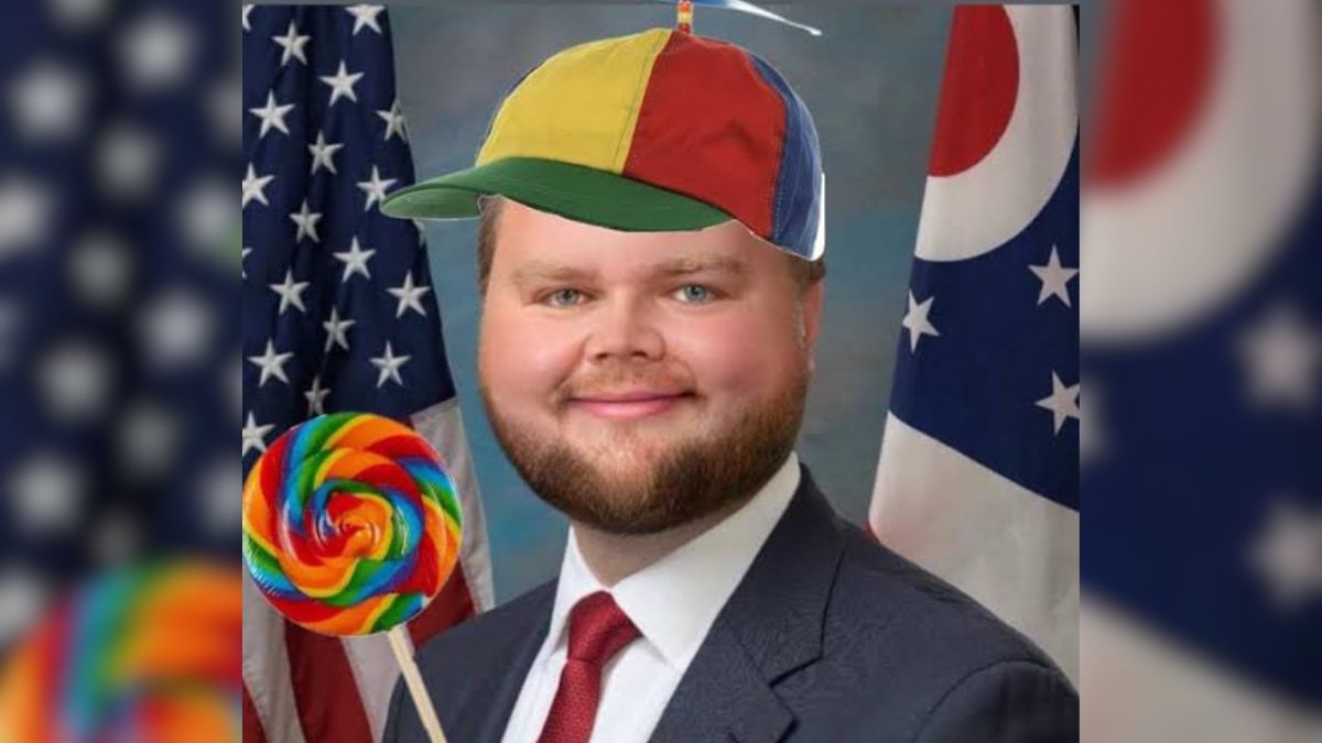 The US vice president has become the subject of several memes. X/@elijahdaniel
The US vice president has become the subject of several memes. X/@elijahdaniel