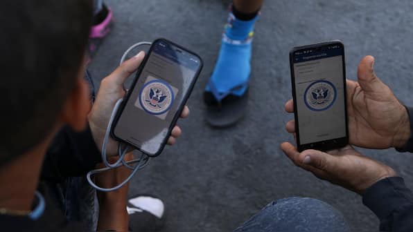 Tap to leave: What is America’s new ‘self-deportation’ app for illegal immigrants?