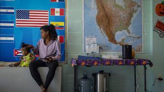 Venezuelan asylum seekers at a welcoming center for migrants in downtown Brownsville, Texas, US, October 21, 2023. File Photo/Reuters