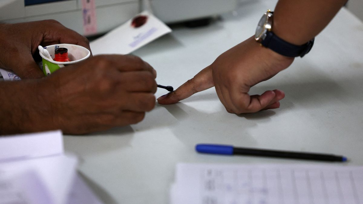 Will NRIs soon have the right to vote remotely? Will NRIs soon have the right to vote remotely?