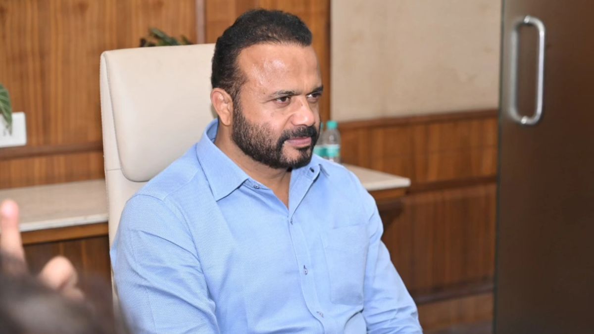 Quicksplained: Who is Jaykumar Gore, Maha minister accused of sending obscene photos to woman? Quicksplained: Who is Jaykumar Gore, Maha minister accused of sending obscene photos to woman?