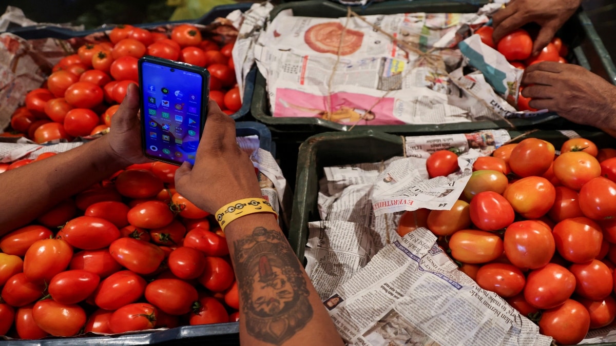 India’s retail inflation dips below 4%, February index at 7-month low