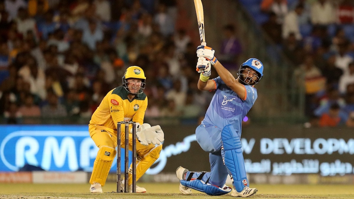 IML T20 2025: Yuvraj, Nadeem lead the way as Tendulkar-led India Masters thrash Australia Masters, storm into final