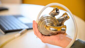 Developed by the US-Australian company, BiVACOR, the artificial heart helped a man with heart failure live for over 100 days before he finally received a donor heart transplant. Image courtesy: BiVACOR