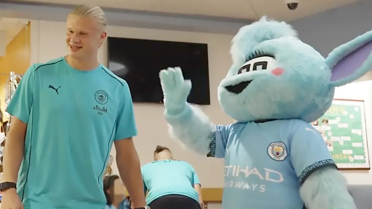 Police case filed against Erling Haaland after allegedly hitting mascot, Man City deny allegations Police case filed against Erling Haaland after allegedly hitting mascot, Man City deny allegations