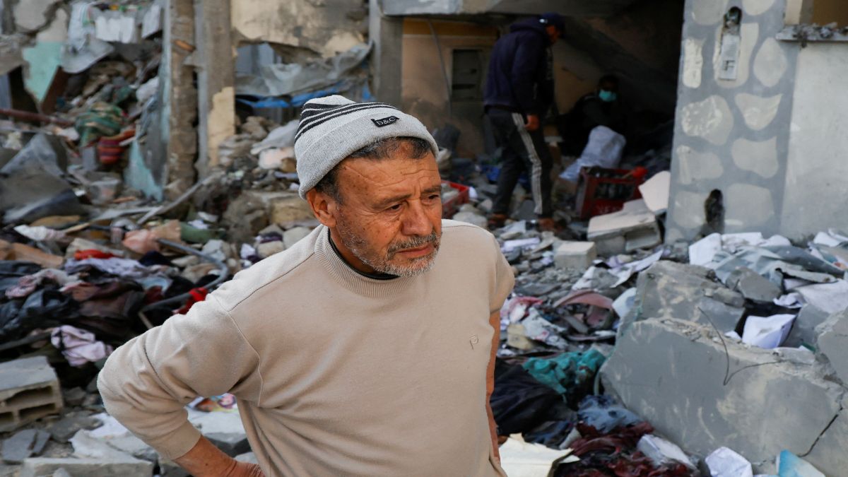 'No place to go': Israel orders evacuation of Khan Younis ahead of 'unprecedented attack' 'No place to go': Israel orders evacuation of Khan Younis ahead of 'unprecedented attack'