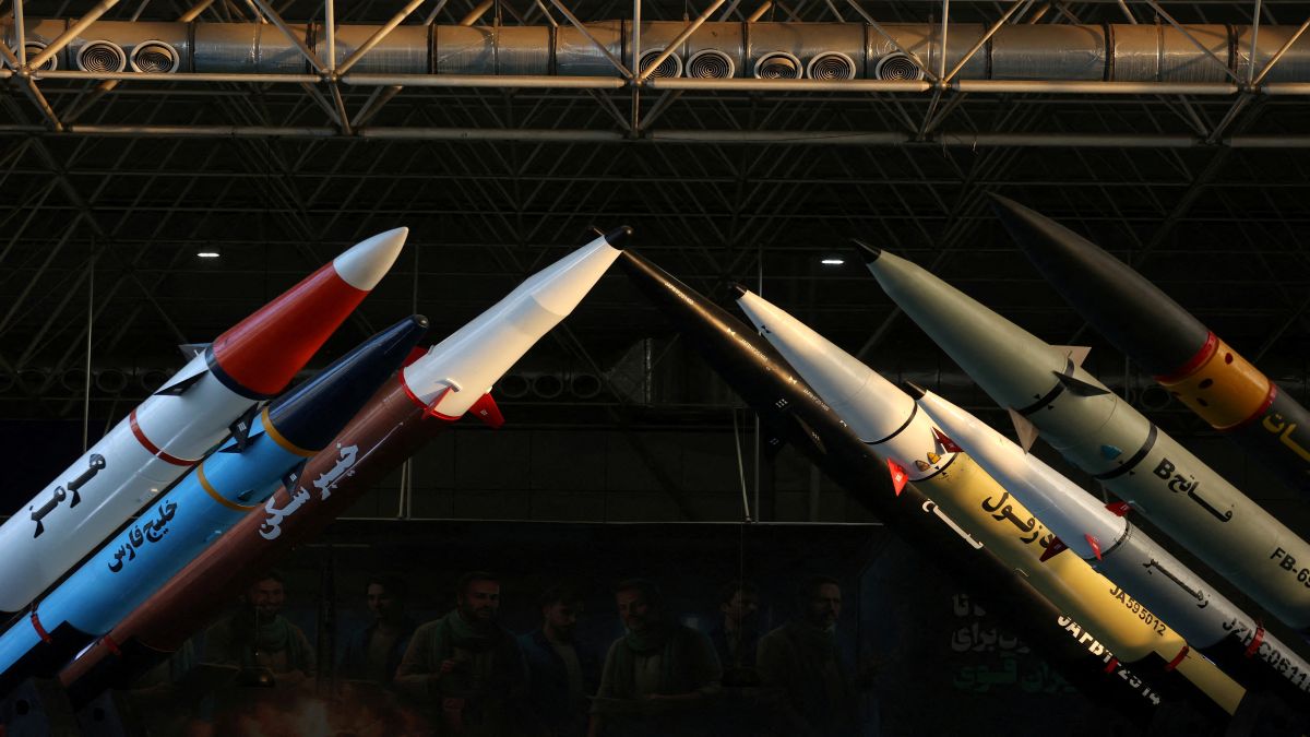 FILE PHOTO: Iranian missiles are displayed at the Islamic Revolutionary Guard Corps (IRGC) Aerospace Force Museum in Tehran, Iran, November 15, 2024. Majid Asgaripour/WANA (West Asia press Agency) via REUTERS FILE PHOTO: Iranian missiles are displayed at the Islamic Revolutionary Guard Corps (IRGC) Aerospace Force Museum in Tehran, Iran, November 15, 2024. Majid Asgaripour/WANA (West Asia press Agency) via REUTERS