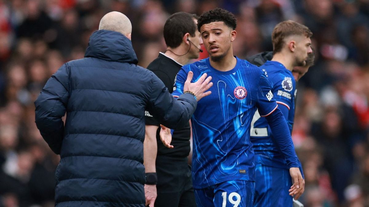 Chelsea ready to pay 'penalty' to avoid triggering Jadon Sancho's buyout clause with Man Utd: Reports Chelsea ready to pay 'penalty' to avoid triggering Jadon Sancho's buyout clause with Man Utd: Reports
