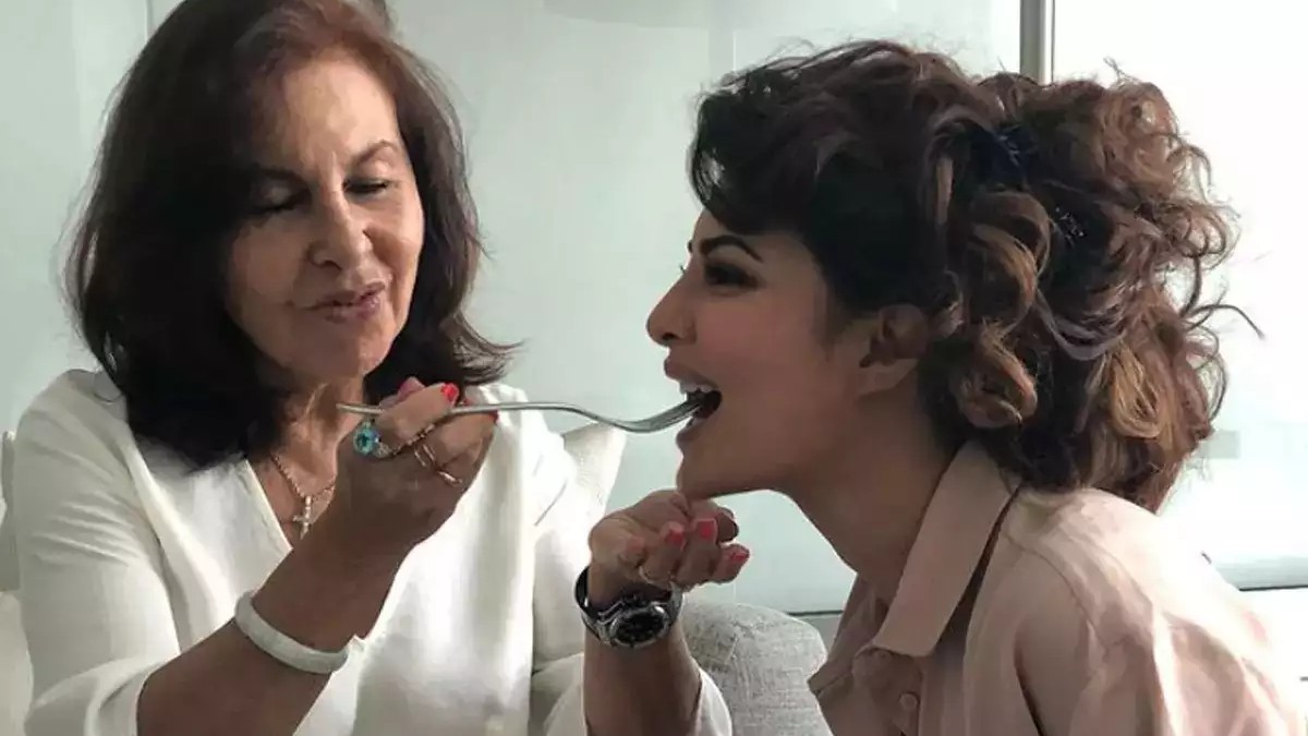Jacqueline Fernandez's mother admitted to ICU after a heart stroke, actress rushes back home Jacqueline Fernandez's mother admitted to ICU after a heart stroke, actress rushes back home