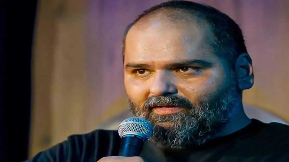 Hotel vandalised, police complaint filed: Why Eknath Shinde-led Shiv Sena is fuming at comedian Kunal Kamra Hotel vandalised, police complaint filed: Why Eknath Shinde-led Shiv Sena is fuming at comedian Kunal Kamra