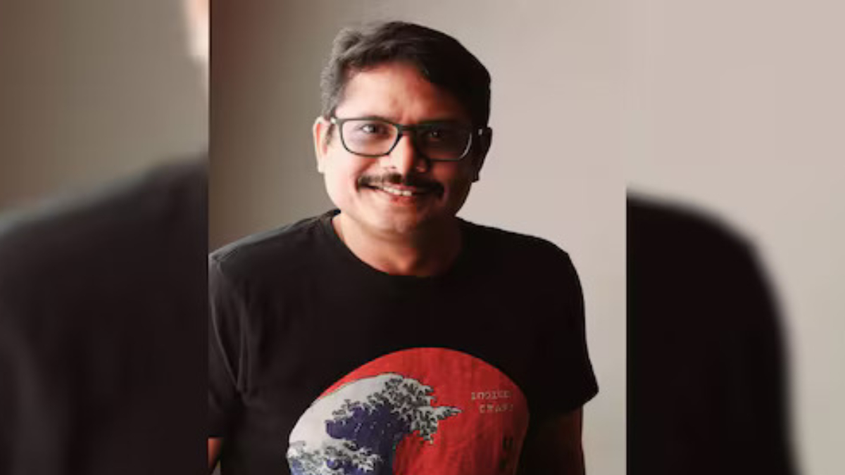 Actor Manoj, son of veteran Tamil cinema director Bharathiraja, passes away at 48, Superstar Suriya pays last respects Actor Manoj, son of veteran Tamil cinema director Bharathiraja, passes away at 48, Superstar Suriya pays last respects