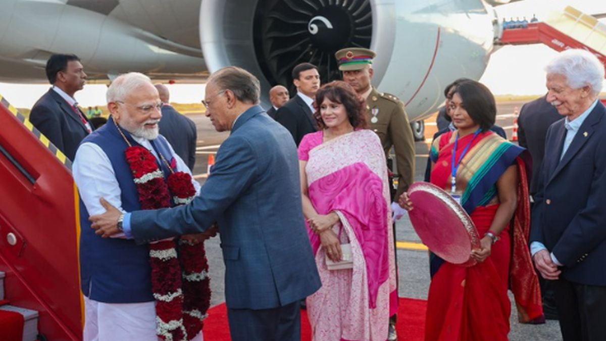 Prime Minister Narendra Modi receives a ceremonial welcome Mauritius as he reached there for a two-day state visit, Tuesday, March 11, 2025. Image courtesy: @PTI/X Prime Minister Narendra Modi receives a ceremonial welcome Mauritius as he reached there for a two-day state visit, Tuesday, March 11, 2025. Image courtesy: @PTI/X