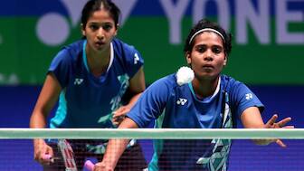Treesa Jolly and Gayatri Gopichand in action. Image: BWF