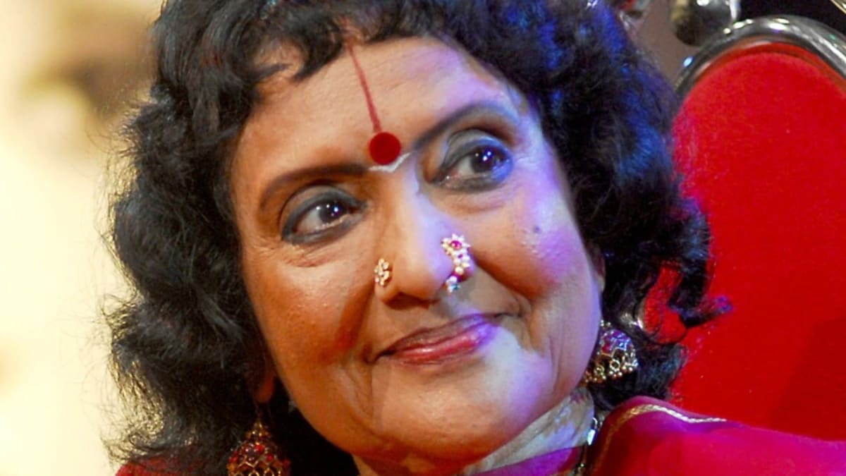 Actor Vyjayanthimala Bali in good health; stop spreading fake news, says family