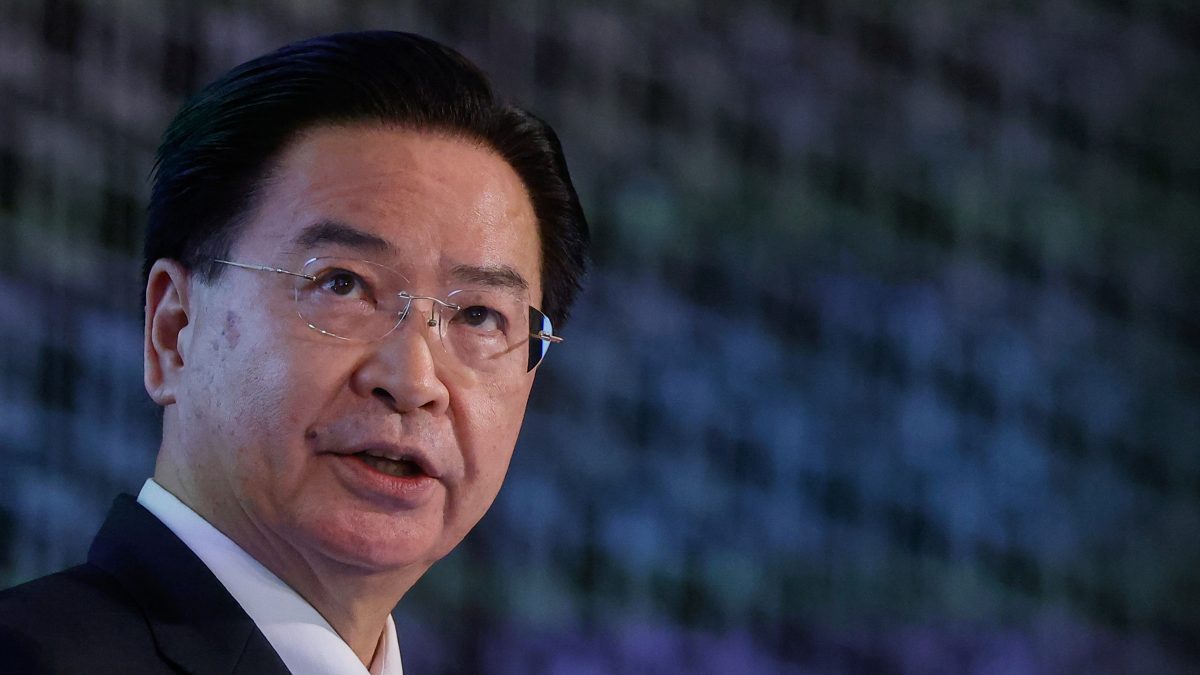 Taiwan's security chief in US as China escalates pressure with war drills Taiwan's security chief in US as China escalates pressure with war drills