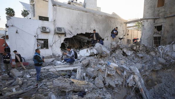 Gaza hospital hit by Israeli missiles, no casualties reported